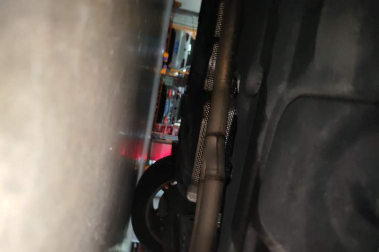 Used Porsche Macan 2024 Macan 2.0T Chassis Rear Left