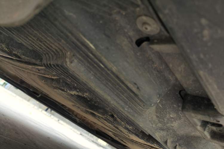 Used Porsche Macan 2024 Macan 2.0T Chassis Rear Right