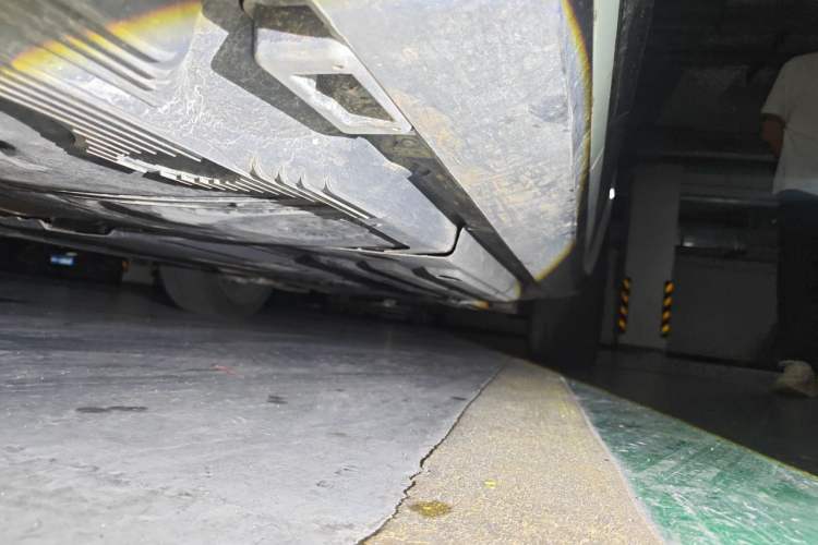 Used Porsche Macan 2024 Macan 2.0T Chassis Rear Right