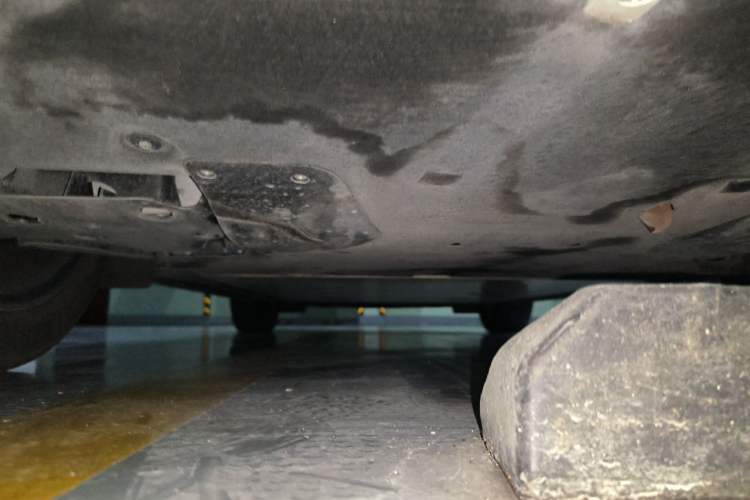 Used Porsche Macan 2024 Macan Long Range Edition Chassis Rear
