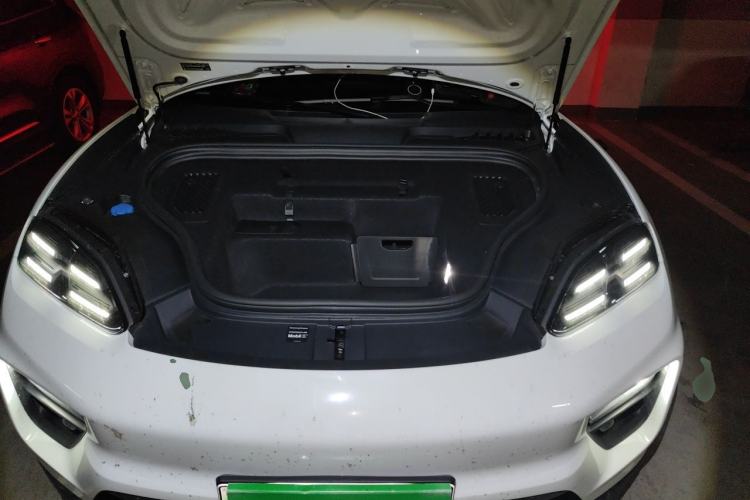 Used Porsche Macan 2024 Macan Long Range Edition Engine Bay