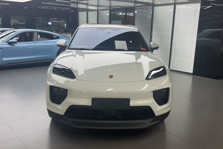 Used Porsche Macan 2024 Macan Long Range Edition Exterior 1