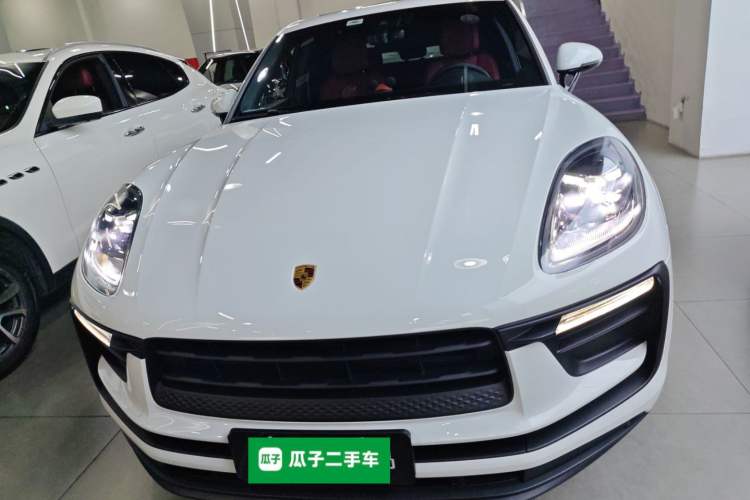 Used Porsche Macan 2024 Macan 2.0T Exterior 1