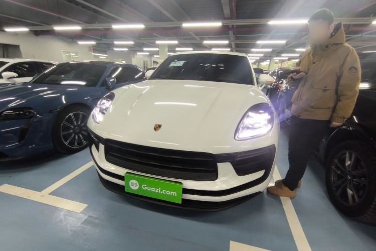 Used Porsche Macan 2024 Macan 2.0T Exterior 1
