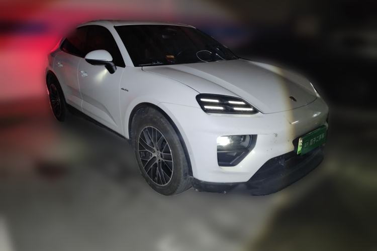 Used Porsche Macan 2024 Macan Long Range Edition Exterior 2