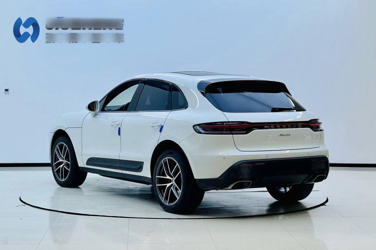 Used Porsche Macan 2024 Macan 2.0T Exterior 3