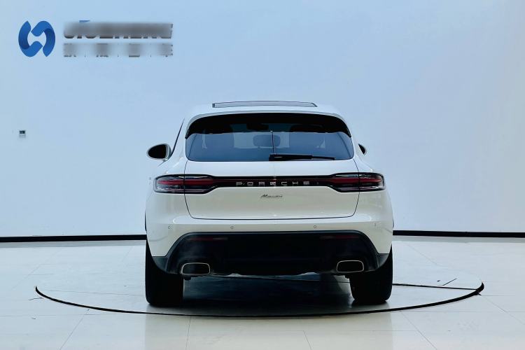Used Porsche Macan 2024 Macan 2.0T Exterior 4