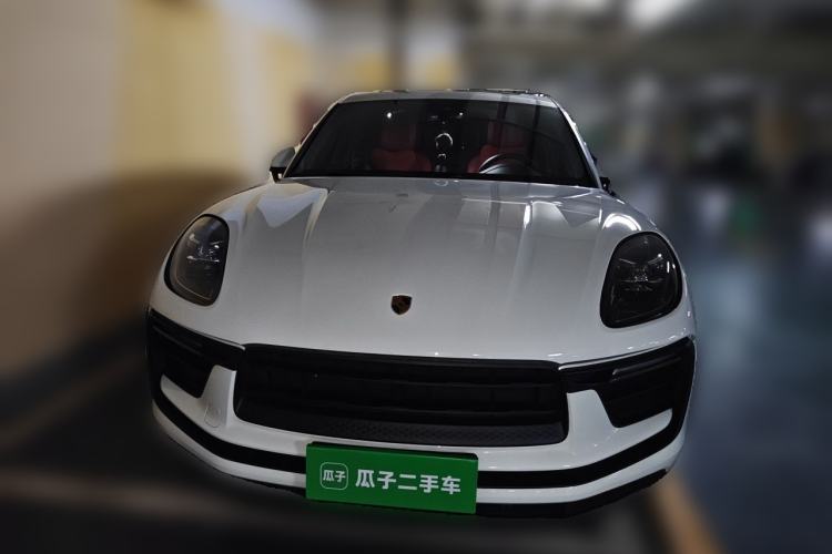 Used Porsche Macan 2024 Macan 2.0T Front