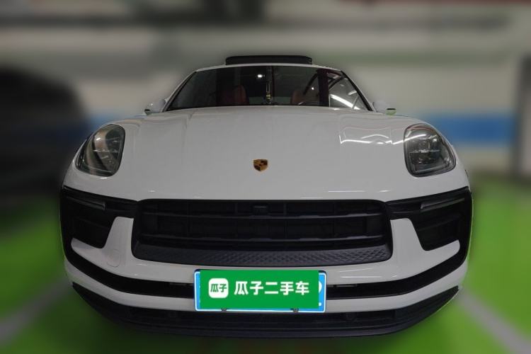 Used Porsche Macan 2024 Macan 2.0T Front