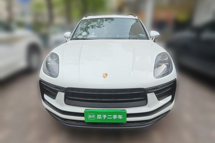Used Porsche Macan 2024 Macan 2.0T Front