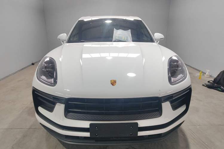 Used Porsche Macan 2024 Macan 2.0T Front