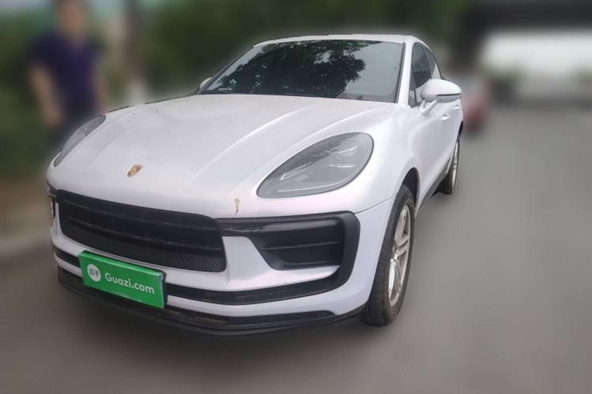 Used Porsche Macan 2024 Macan 2.0T Front Left 45 Deg
