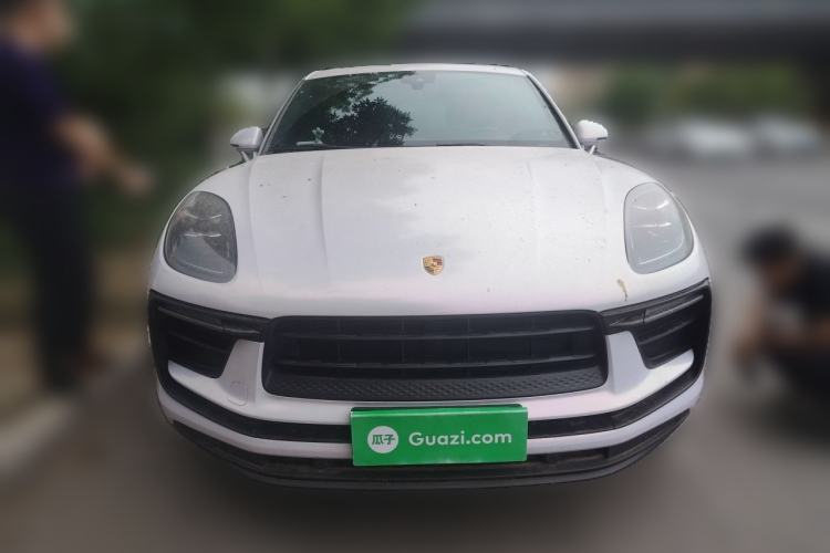 Used Porsche Macan 2024 Macan 2.0T Front