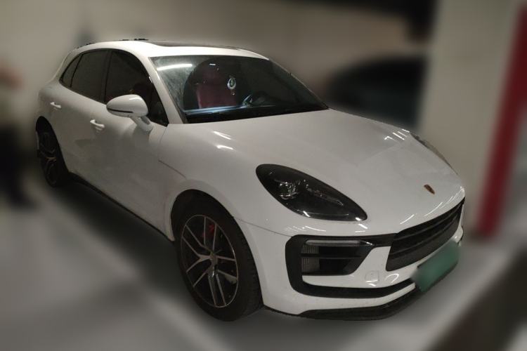 Used Porsche Macan 2024 Macan S 2.9T Front Right 45 Deg