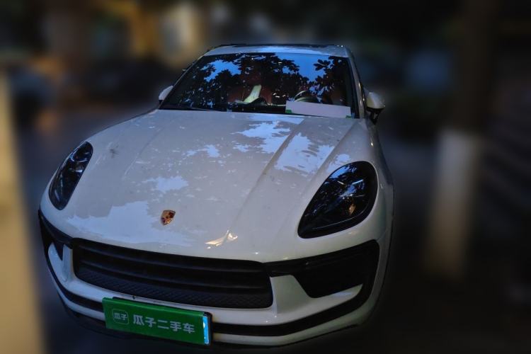 Used Porsche Macan 2024 Macan 2.0T Front