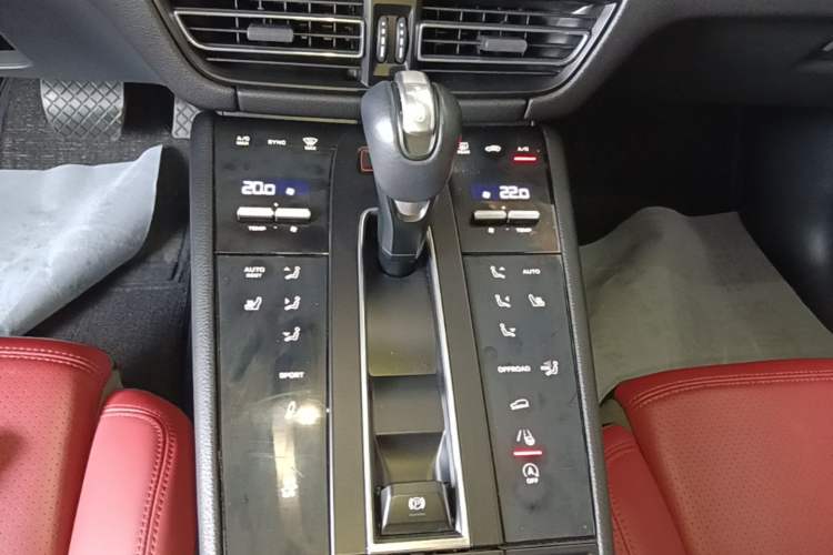 Used Porsche Macan 2024 Macan 2.0T Gear Lever