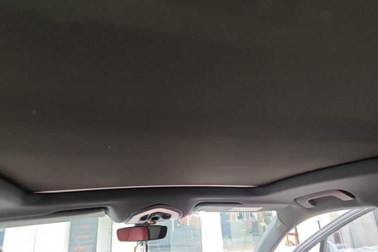 Used Porsche Macan 2024 Macan T 2.0T Headliner