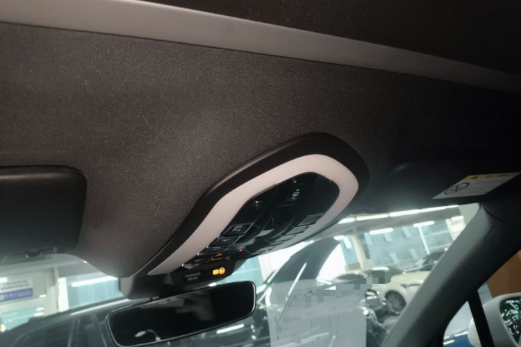 Used Porsche Macan 2024 Macan 2.0T Headliner