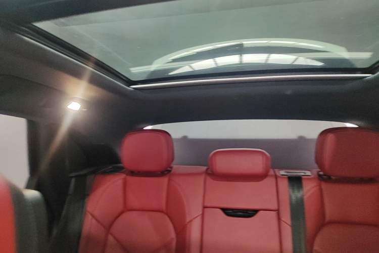 Used Porsche Macan 2024 Macan 2.0T Headliner