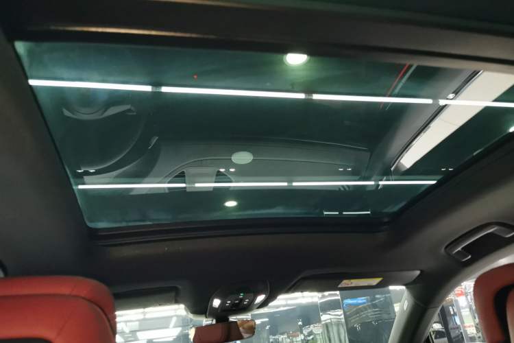 Used Porsche Macan 2024 Macan Long Range Edition Headliner