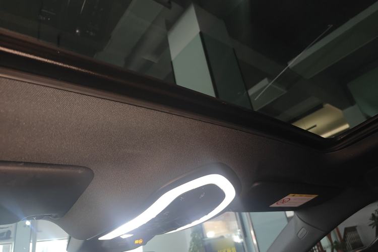 Used Porsche Macan 2024 Macan 2.0T Headliner