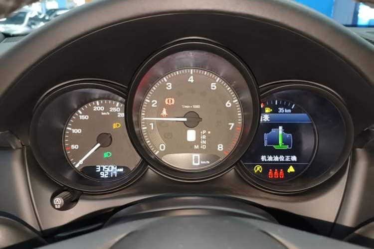 Used Porsche Macan 2024 Macan 2.0T Instrument Cluster