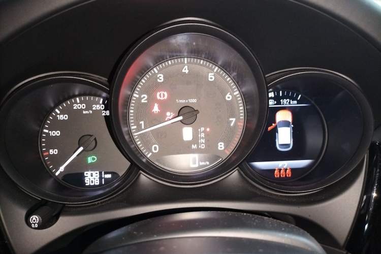 Used Porsche Macan 2024 Macan 2.0T Instrument Cluster