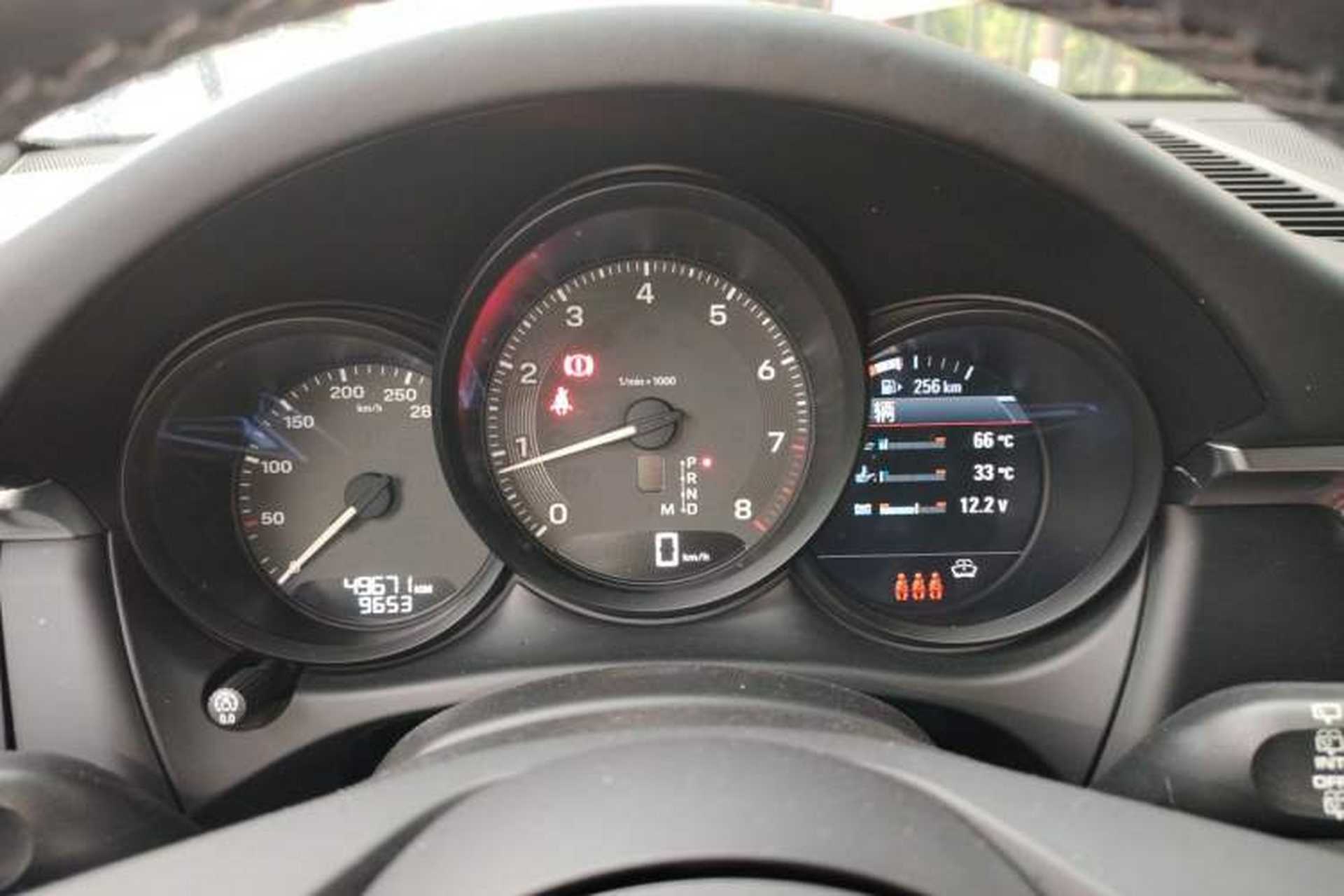 Used Porsche Macan 2024 Macan 2.0T Instrument Cluster