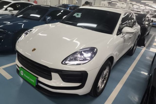 Used Porsche Macan 2024 Macan 2.0T