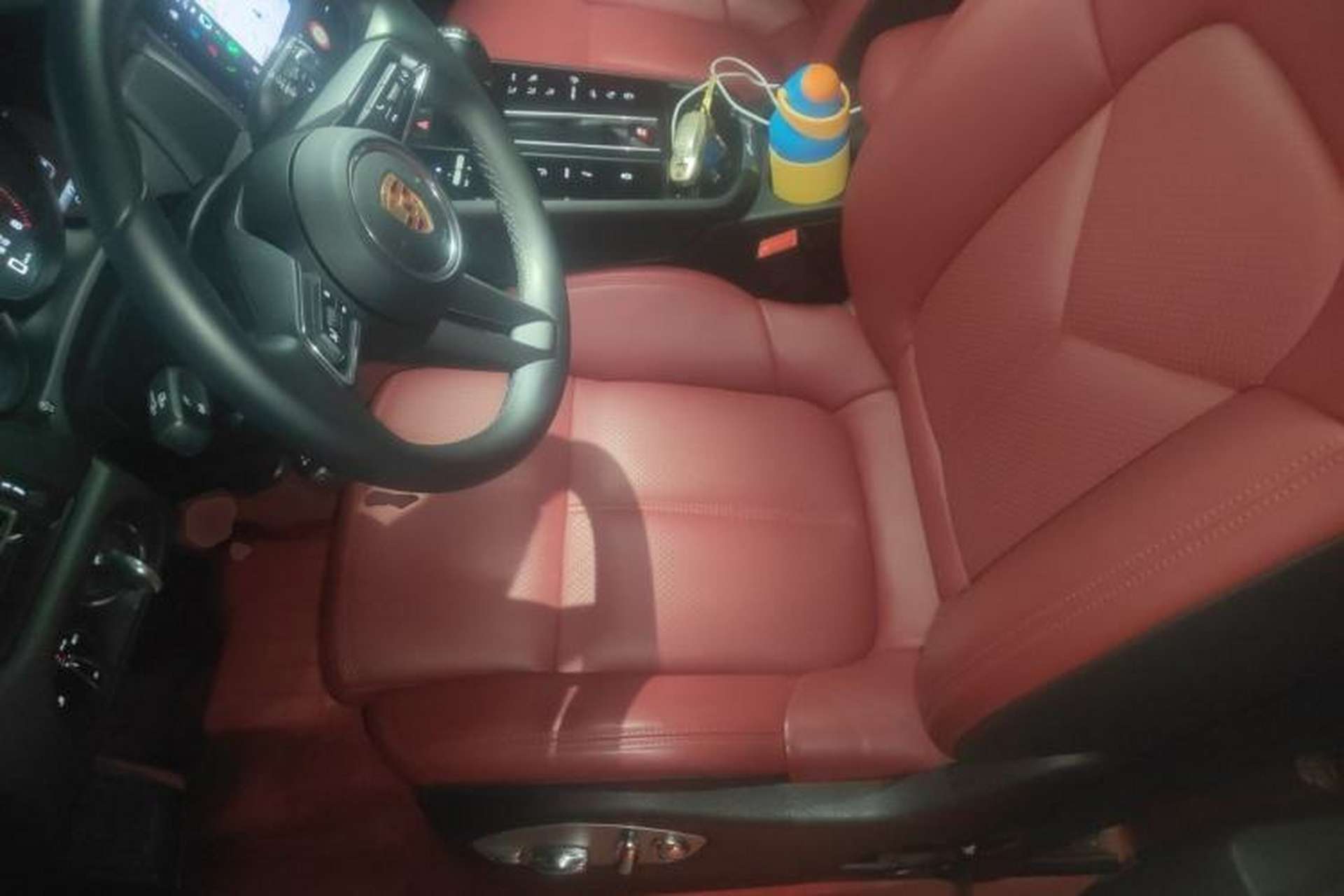 Used Porsche Macan 2024 Macan 2.0T Left Front Seat