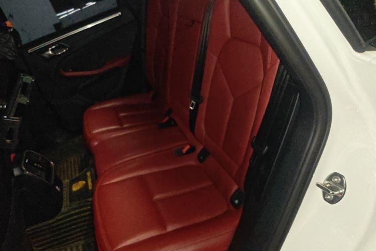 Used Porsche Macan 2024 Macan 2.0T Left Rear Seat