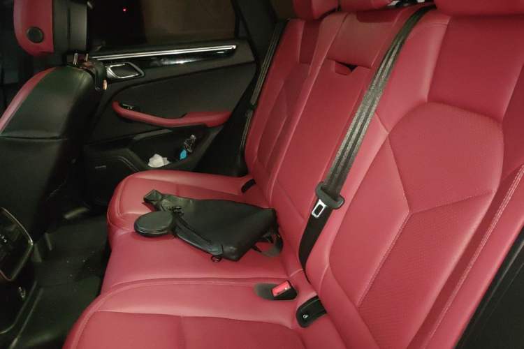 Used Porsche Macan 2024 Macan S 2.9T Left Rear Seat