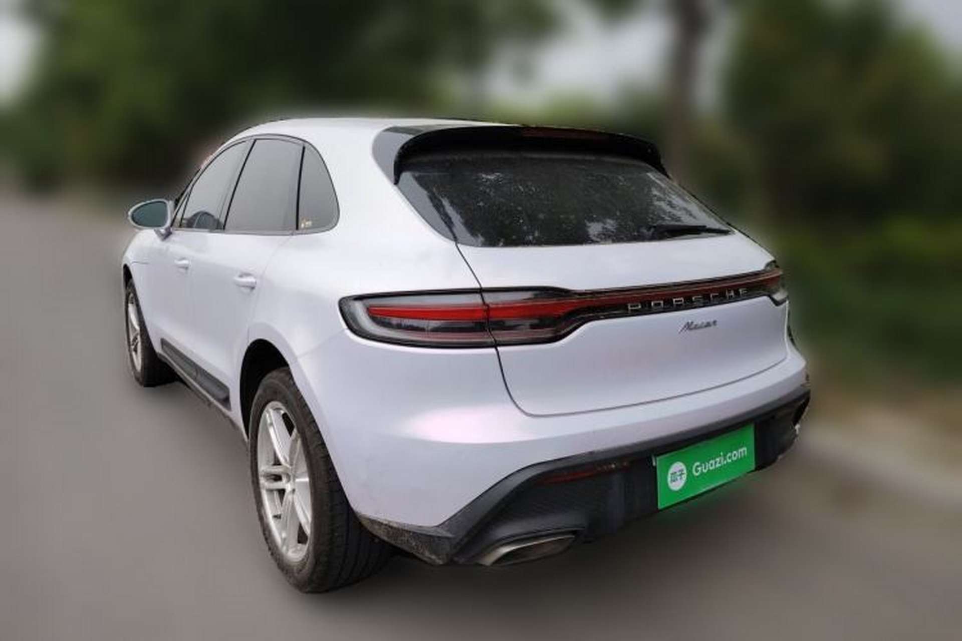 Used Porsche Macan 2024 Macan 2.0T Rear Left 45 Deg