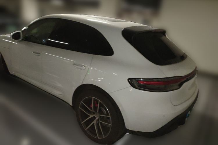 Used Porsche Macan 2024 Macan S 2.9T Rear Left 45 Deg