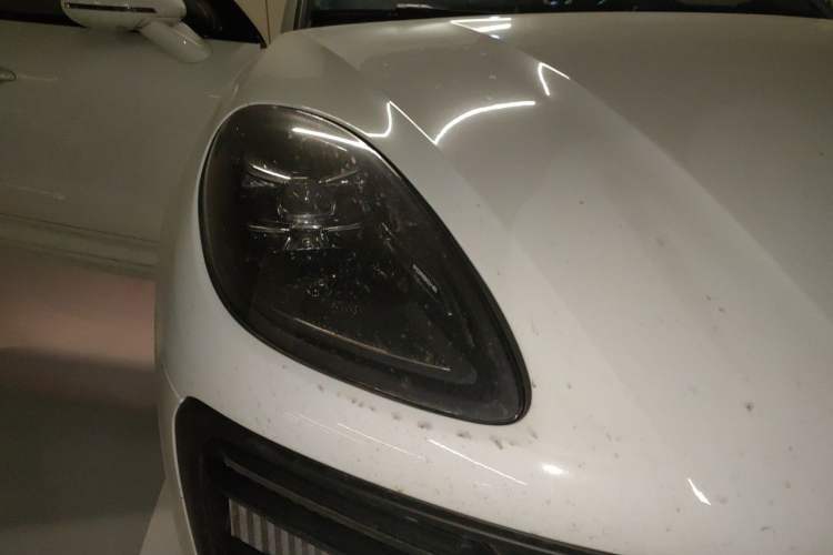 Used Porsche Macan 2024 Macan S 2.9T Right Front Headlight