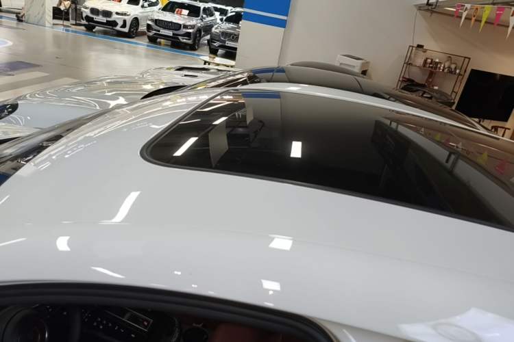 Used Porsche Macan 2024 Macan 2.0T Roof