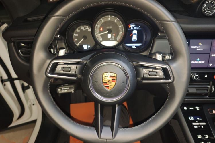 Used Porsche Macan 2024 Macan 2.0T Steering Wheel