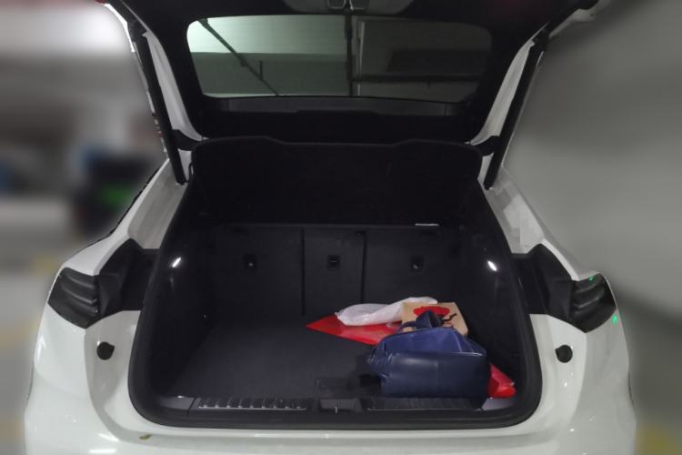 Used Porsche Macan 2024 Macan Long Range Edition Trunk