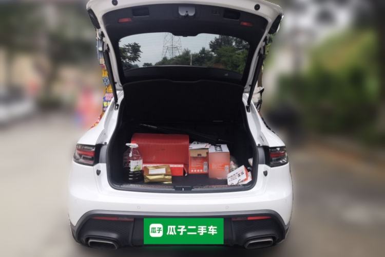 Used Porsche Macan 2024 Macan 2.0T Trunk