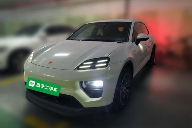 Used Porsche Macan 2024 Macan Long Range Edition