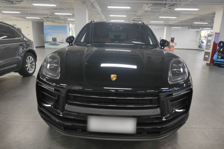 Used Porsche Macan 2025 Macan 2.0T Dream-Chasing Edition Front