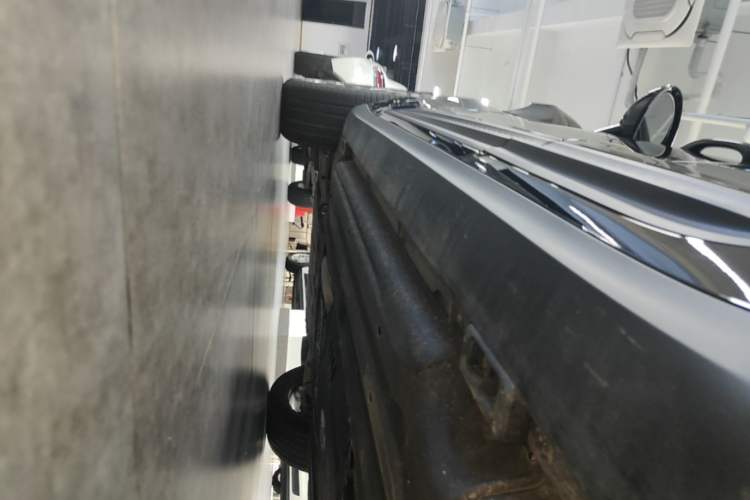 Used Porsche Macan 2025 Macan 2.0T Dream-Chasing Edition Left Side Sill