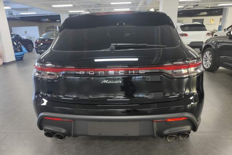 Used Porsche Macan 2025 Macan 2.0T Dream-Chasing Edition Rear