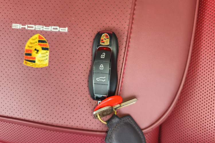 Used Porsche Macan 2025 Macan 2.0T Dream-Chasing Edition Vehicle Key