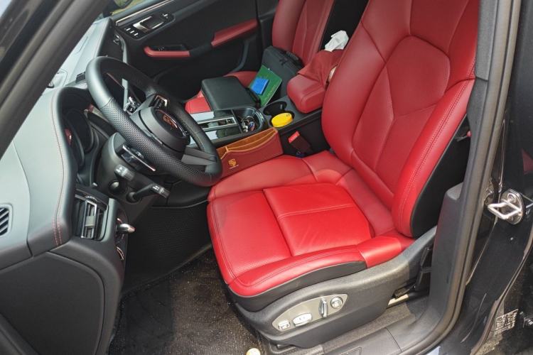 Used Porsche Macan 2025 Macan 2.0T Dream-Chasing Edition Left Front Seat