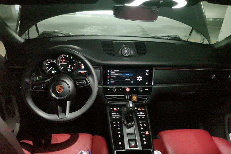 Used Porsche Macan 2025 Macan 2.0T Dream-Chasing Edition Center Console