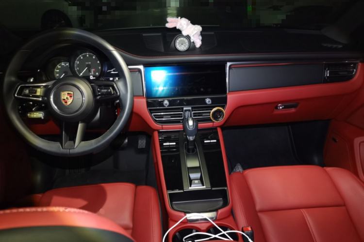 Used Porsche Macan 2025 Macan 2.0T Dream-Chasing Edition Center Console