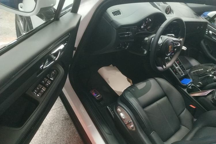Used Porsche Macan 2025 Macan 2.0T Dream-Chasing Edition Driver Seat