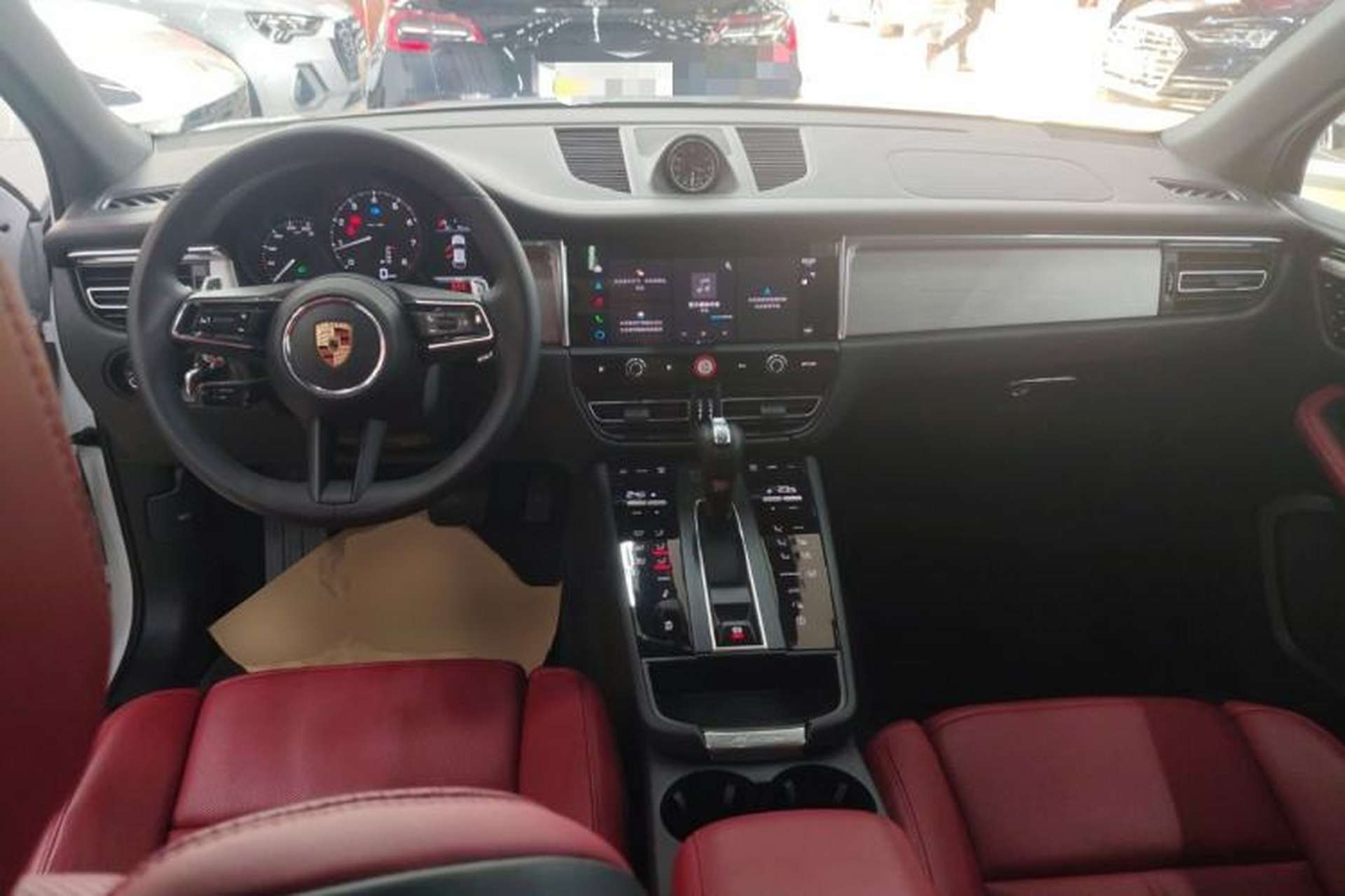 Used Porsche Macan 2025 Macan 2.0T Dream-Chasing Edition Interior 2