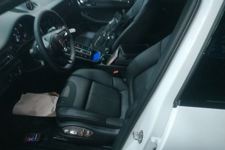 Used Porsche Macan 2025 Macan 2.0T Dream-Chasing Edition Left Front Seat